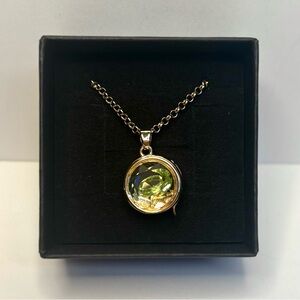 Aura Locket: Grace (Peridot)